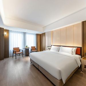 Premier King Room